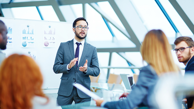 is it worth hiring an seo expert