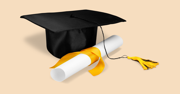 Fake Diploma vs Real: The Key Differences and Why It Matters